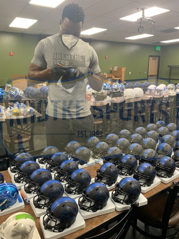 Calvin Johnson Signed Detroit Lions Speed Eclipse NFL Mini Helmet –  SPORTSCRACK