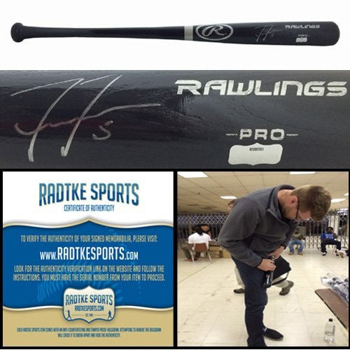 Freddie Freeman Autographed/Signed Atlanta Braves Official Rawlings Pro Black MLB Bat